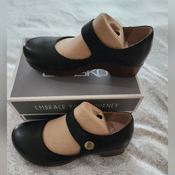 NEW! Dansko Beatrice Women's Mary Jane, Size 41 M (10.5 - 11 M US) - Picture 10 of 12